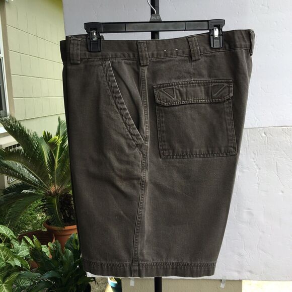 Perry Ellis  Shorts Men 38 Cargo Pockets Cotton Olive Green Work Outdoors Hiking - Picture 4 of 7